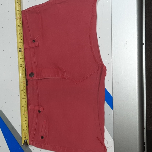 Pair of women's shorts red 16in By 10in new no tags - Picture 3 of 8